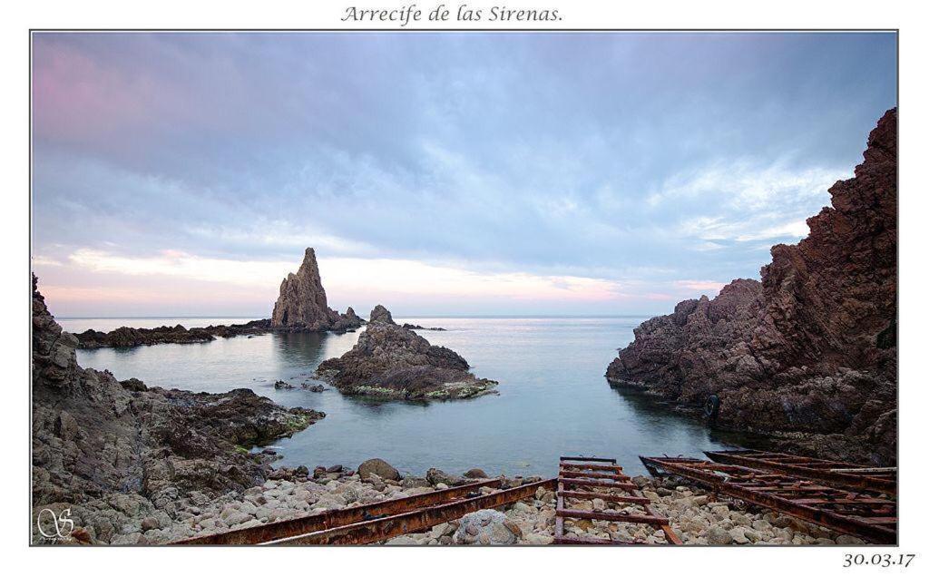加特布兰卡布里莎加布酒店 Cabo De Gata 外观 照片