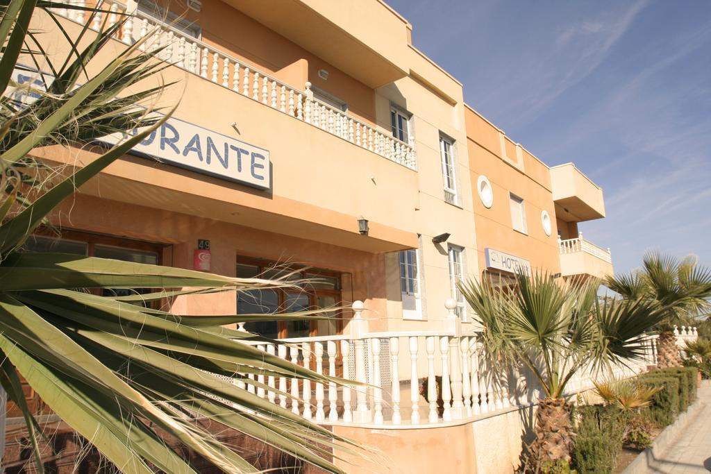 加特布兰卡布里莎加布酒店 Cabo De Gata 外观 照片